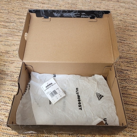 ADIDAS Ultraboost DNA X Disney Goofy White Runners - Picture 3 of 8